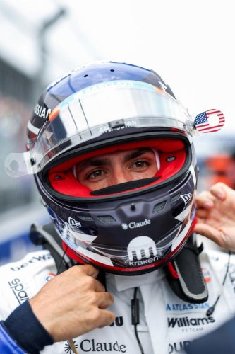 El jefazo de Williams responde a las quejas de Carlos Sainz y Alex Albon sobre el FW48: 