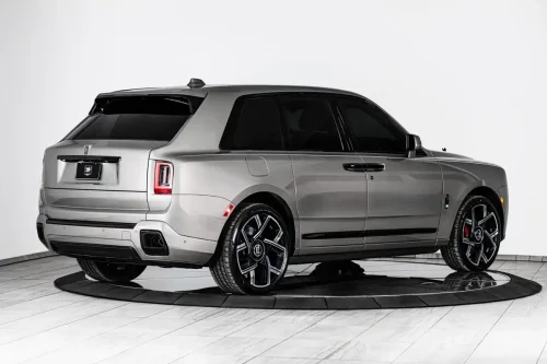 Rolls-Royce, Disparos y explosiones: el Rolls-Royce Cullinan blindado que nadie puede distinguir
