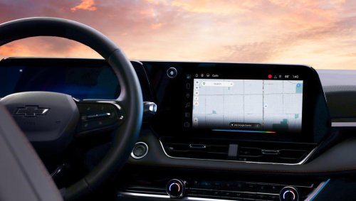 General Motors mejora sus modelos con Google Gemini: 4 millones de coches ya pueden descargarla
