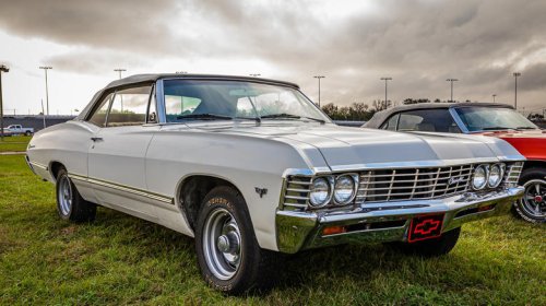 Chevrolet, Chevrolet Impala, Why is the 1967 Chevrolet Impala so popular? (And how much is it worth today?)