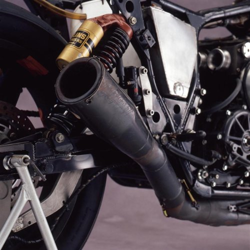 レーサーレプリカ全盛期になぜ ホンダ CB900Fは再評価されたのか?