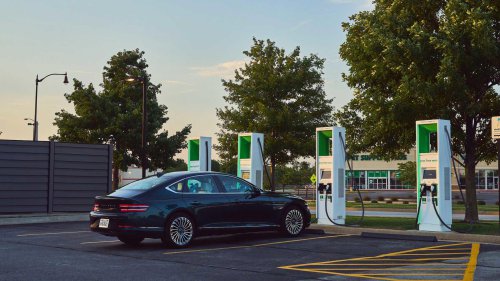 Genesis, This 365-HP Genesis Luxury Sedan That Lost Nearly Half Of Its Value In Just 3 Years