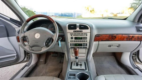 Lincoln, Cadillac, The Lincoln that was basically a Cadillac killer nobody remembers