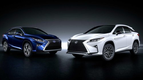 Lincoln Nautilus hybrid vs Lexus RX hybrid: Which hybrid saves you the most gas?
