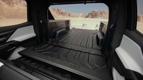 Why the Chevy Silverado EV’s ‘midgate’ is a game-changer for truck owners