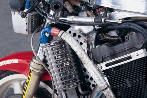 ヨシムラ「GSX-R750 8耐仕様」詳細解説｜全日本3連覇、8耐2位の1987年F-1仕様車【ヨシムラ伝】