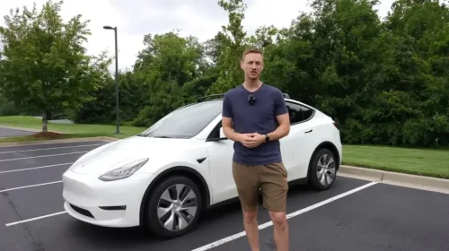 US man spent $200,000 on four Teslas and ended up losing huge amount when he sold two of his Model 3 cars