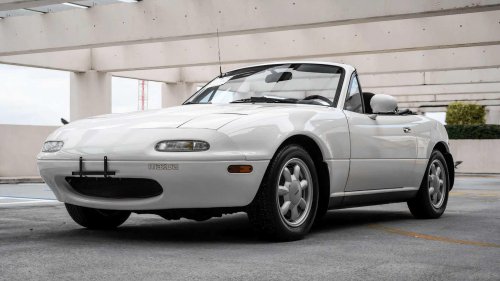 1989 Mazda Miata vs 2026 Mazda Miata: How much has changed in 37 years