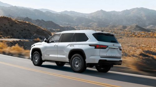 Lincoln, Toyota, Toyota Sequoia, Used Lincoln Navigator vs. new Toyota Sequoia: Which is the smarter buy?