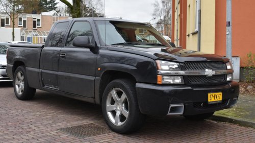 GM, GM's rare Quadrasteer system for pickup trucks was innovative (and a massive failure)