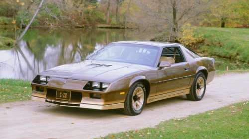 These 11 cars would be awesome junkyard finds for your next project