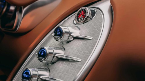 Top 10 most iconic car clocks throughout automotive history