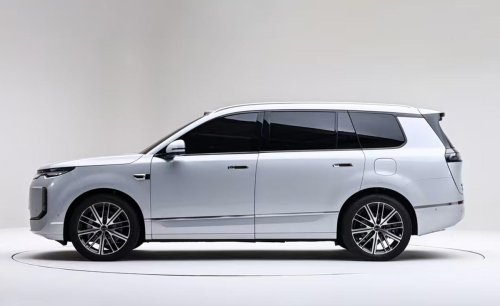 BYD, 900 km de autonomía y carga ultrarrápida para el nuevo SUV eléctrico de BYD