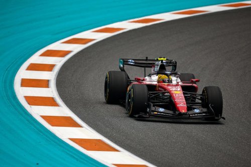 Ralf Schumacher y su duro mensaje a Lewis Hamilton sobre Ferrari y Oliver Bearman: 