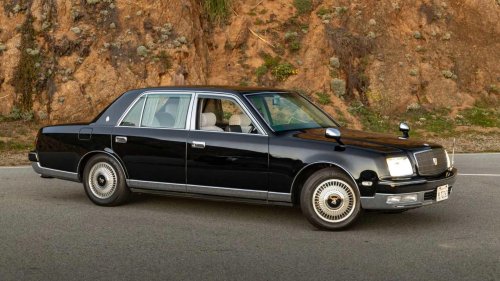 This Toyota V12 is the rarest JDM luxury car you can buy