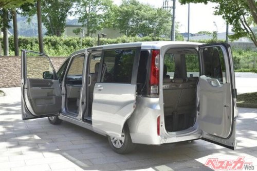 ステップワゴンの30年が偉大すぎた! 低床・箱型の革命に“わくわくゲート”がミニバンの常識を変えた!