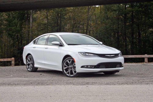 Chrysler’s forgotten Civic rival never stood a chance