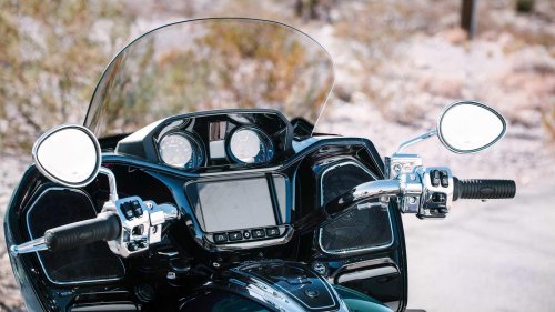 Indian Pursuit 112: Combining car-level comfort and highway performance