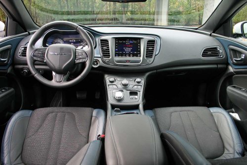 Chrysler’s forgotten Civic rival never stood a chance