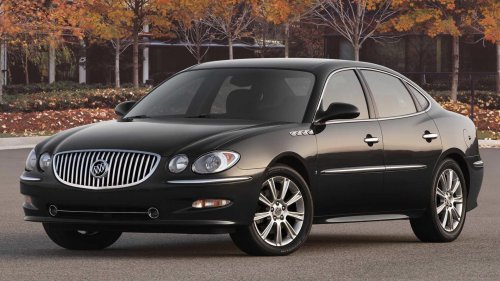 Buick, One of Buick’s final V8 sedans is reliable, quick, and cheap