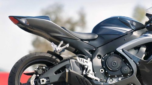 Suzuki GSX-R750 (2006-2010): Budget superbike performance