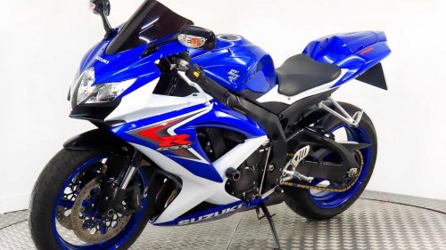 Suzuki, Suzuki GSX-R750 (2006-2010): Budget superbike performance