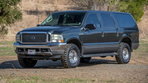 10 Ford trucks that refuse to fade away