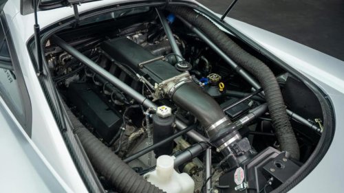 Citroën, Paul Walker también tenía esta rareza con motor V8 de 7.0 litros: sale a la venta con solo 3.000 km