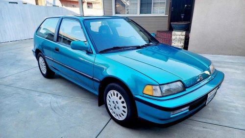 Nissan, Nissan Sentra, Nissan Sentra SE-R: The '90s sedan that became a tuner icon