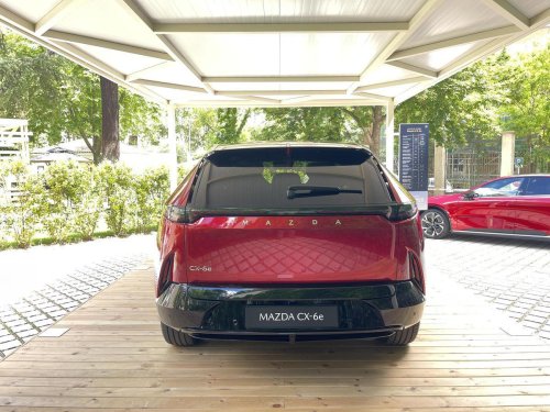 Mazda House acerca Japón a Madrid y estrena en España el nuevo Mazda CX-6e
