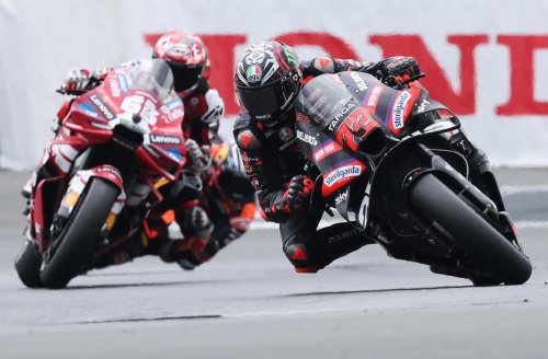 Aprilia acaba con 