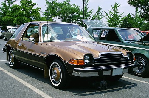 Los coches de serie más extraños que ha visto el mundo