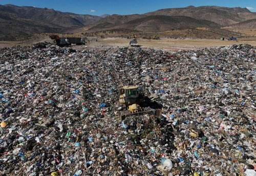 La ONU revela un contaminante mucho más potente que el CO2 de los coches (y muy común)