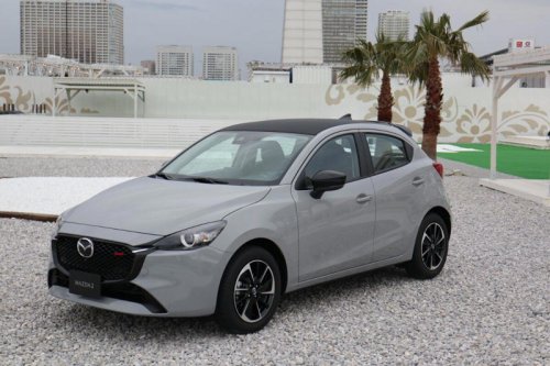 マツダが小型車「MAZDA2」の国内生産を終了、理由は?