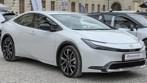 10 cars professionals trust for reliability