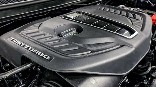 The inline-six comeback nobody expected that’s beating V8s