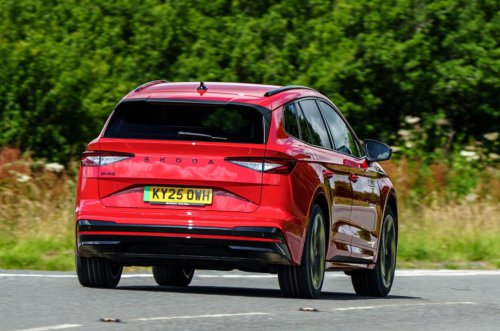 Duelo de SUV eléctricos: el Tesla Model Y se enfrenta al Škoda Enyaq