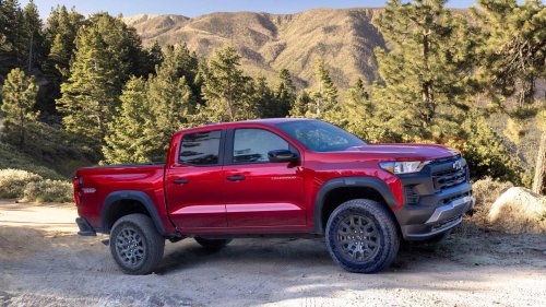 Chevy, Trail Boss vs. Z71: Which 2026 Chevy Colorado do you need?