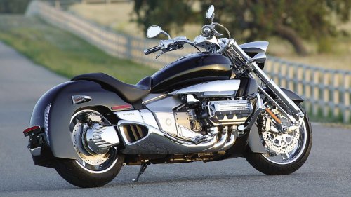 The used Japanese cruiser that makes Harley riders look twice