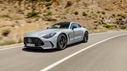 12 performance cars with better power-to-weight ratios than the 2024 Mustang Dark Horse