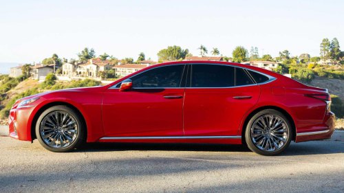 The Lexus that depreciated into one of the best used car deals alive