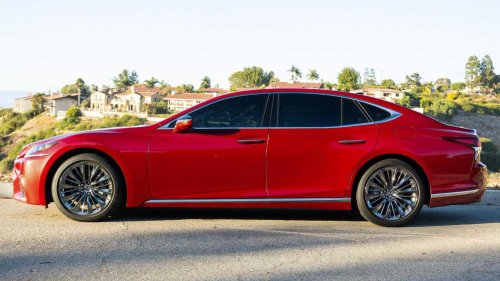 Lexus, The Lexus that depreciated into one of the best used car deals alive