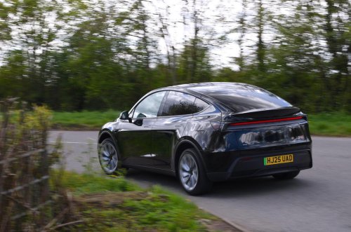 Tesla, Škoda, Duelo de SUV eléctricos: el Tesla Model Y se enfrenta al Škoda Enyaq