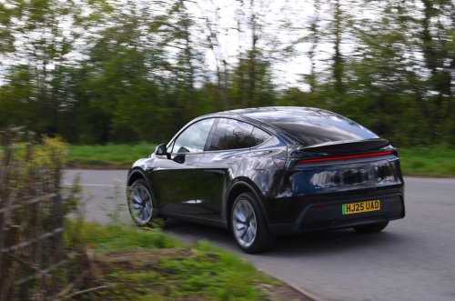 Tesla, Škoda, Duelo de SUV eléctricos: el Tesla Model Y se enfrenta al Škoda Enyaq