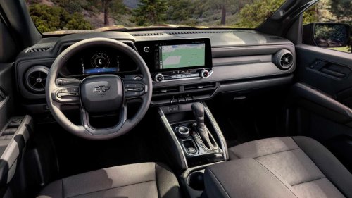 Trail Boss vs. Z71: Which 2026 Chevy Colorado do you need?