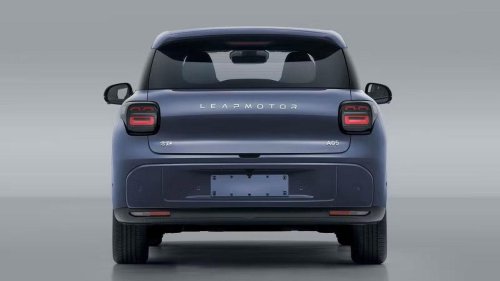 Fabricado en España y precio de derribo: la peor pesadilla del Renault 5 se llama Leapmotor B03