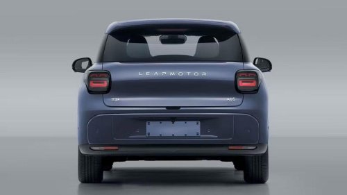 Renault, Fabricado en España y precio de derribo: la peor pesadilla del Renault 5 se llama Leapmotor B03