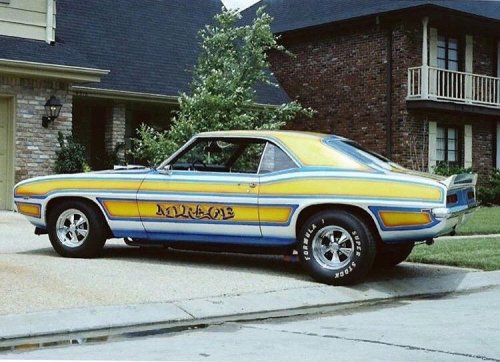 28 pics that put the muscle in classic muscle cars