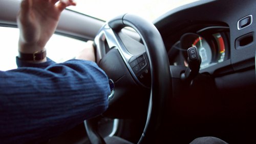 20 experiences that instantly make you a safer driver