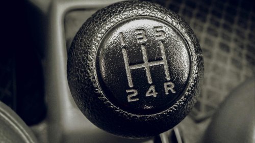 20 experiences that instantly make you a safer driver
